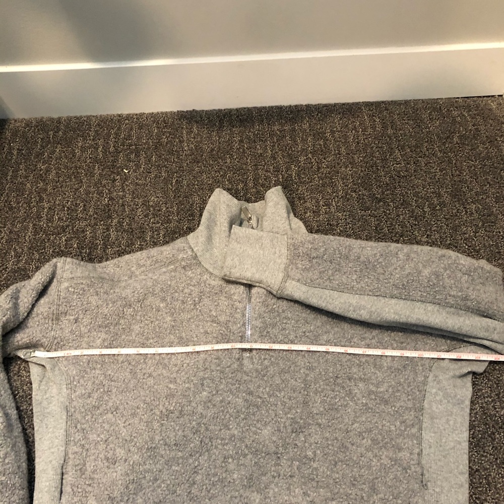 Lululemon Stand Out Sherpa 1/2 Zip - Picture 9 of 11